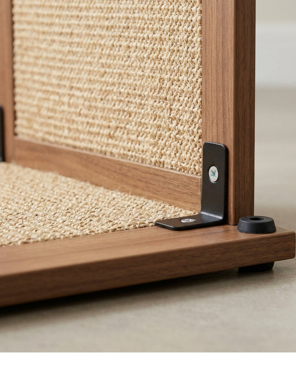 Thwgn L-Shape Sisal Cat Scratching Board Walnut Natural - Detail view